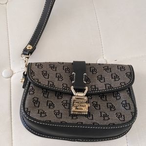 Dooney & Bourke Wristlet